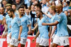 包含苏炳添复出首秀出彩，利雅得新月主场大胜波士顿凯尔特人，豪取11连胜的词条